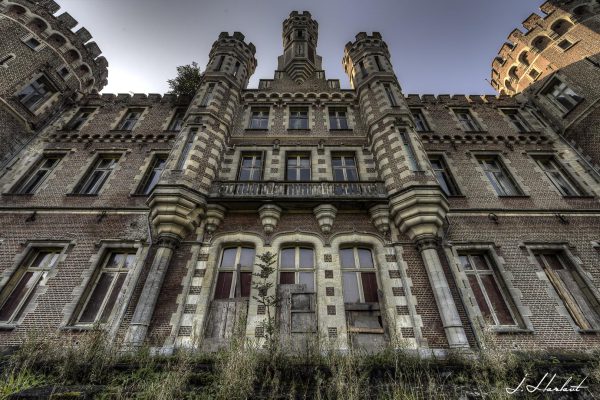 Photographie du Château de Moulbaix de face
