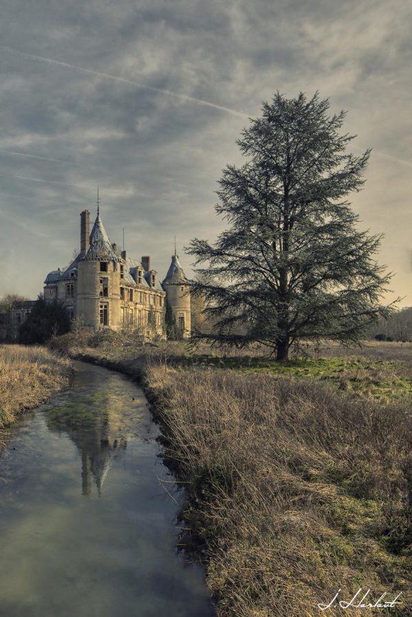 Photographie du Château Popkov au format vertical