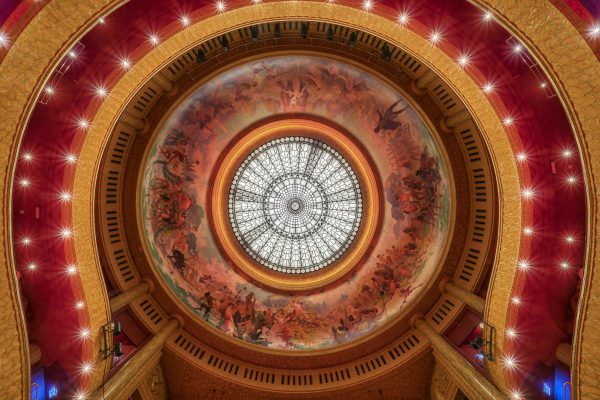 Photographie de l'intérieur de l'Opéra de Reims.