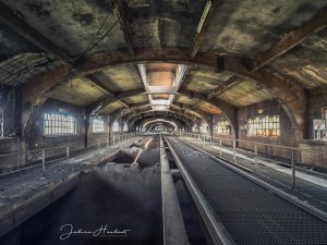 Photographie de l'usine de sidérurgie Terre Rouge.