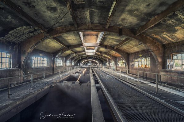 Photographie de l'usine de sidérurgie Terre Rouge.