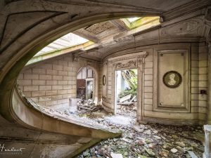 Photographie d'un accès du Château de Rotonde.