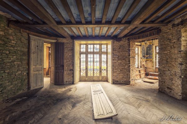 Photographie de l'intérieur du Château Séquoïa.