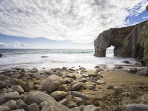 Photographie d'un bord de plage.