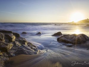 Photographie d'un bord de plage.