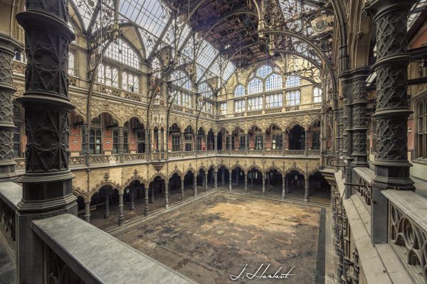 Photographie de la Chambre du Commerce d'Anvers, en Belgique.